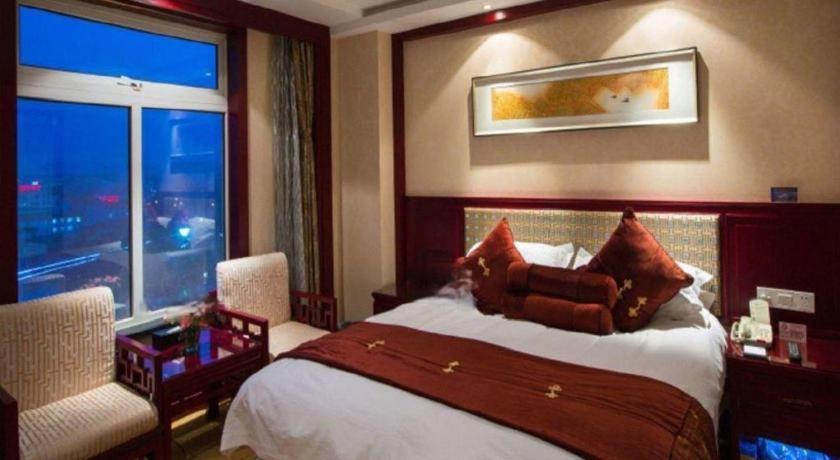 Feicheng Blossom Hotel Extérieur photo
