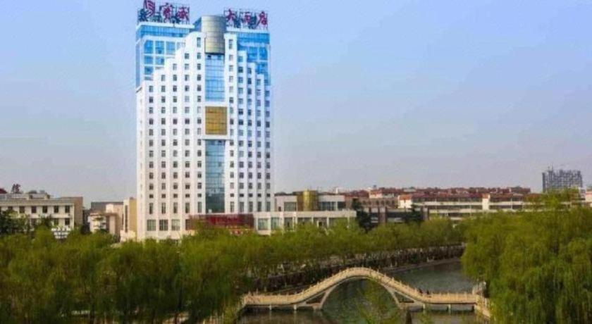 Feicheng Blossom Hotel Extérieur photo