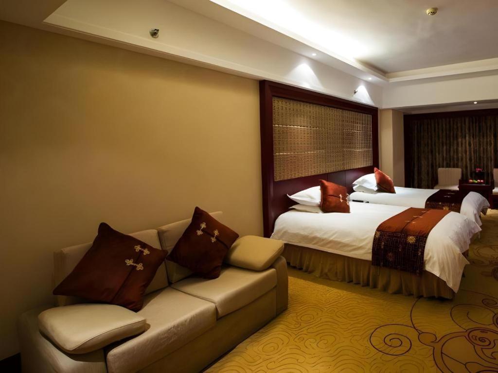 Feicheng Blossom Hotel Extérieur photo