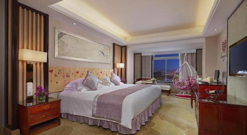 Feicheng Blossom Hotel Extérieur photo