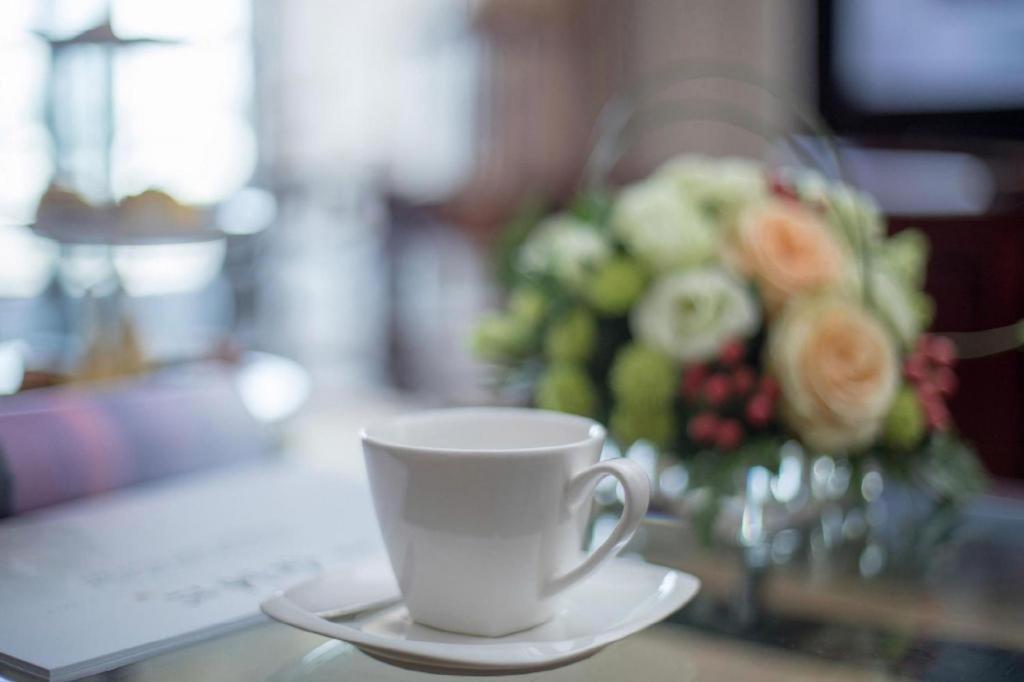 Feicheng Blossom Hotel Extérieur photo